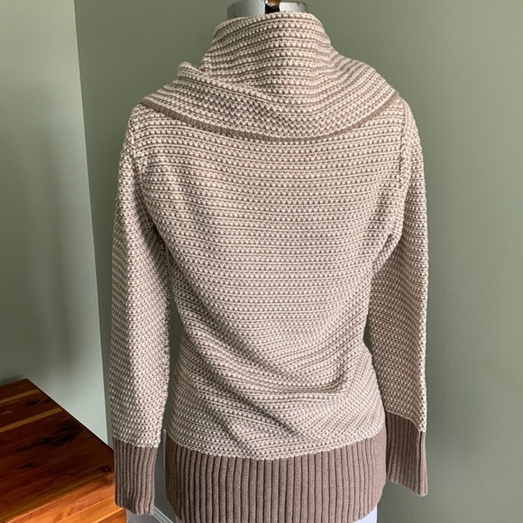 Willi smith oversized turtle neck sweater sz sm. Heavy knit with two tone. NWOT - Picture 4 of 13